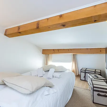 Lejlighed Large & Very Central 4 Bdr Apartment